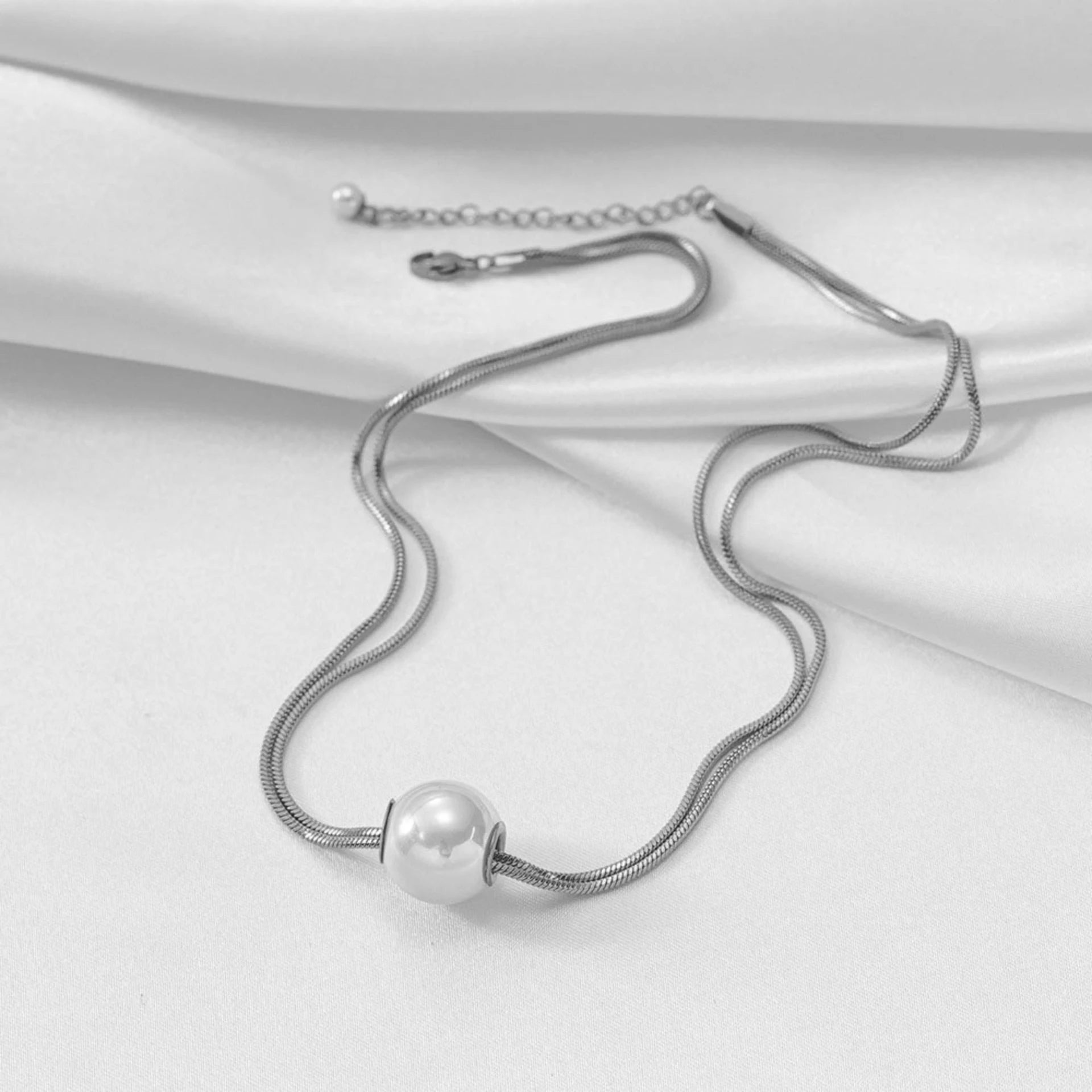 Colier Elysian Pearl Argintiu