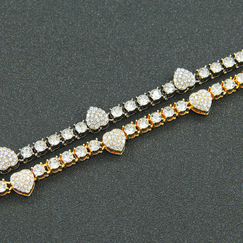 Colier Crystal Hearts Argintiu